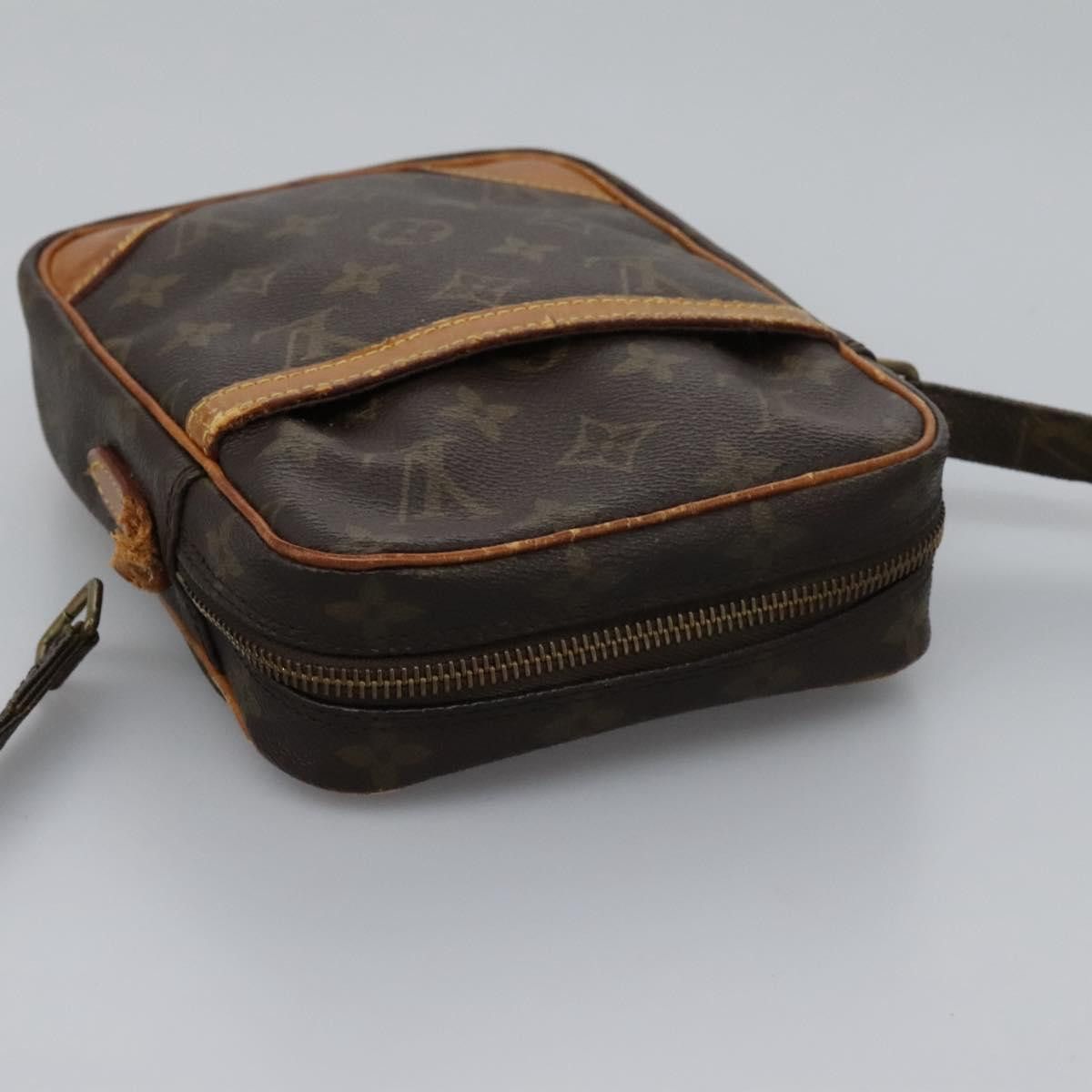 Louis Vuitton LOUIS VUITTON Monogram Danube Shoulder Bag M45266 Size ONE SIZE - 7 Thumbnail