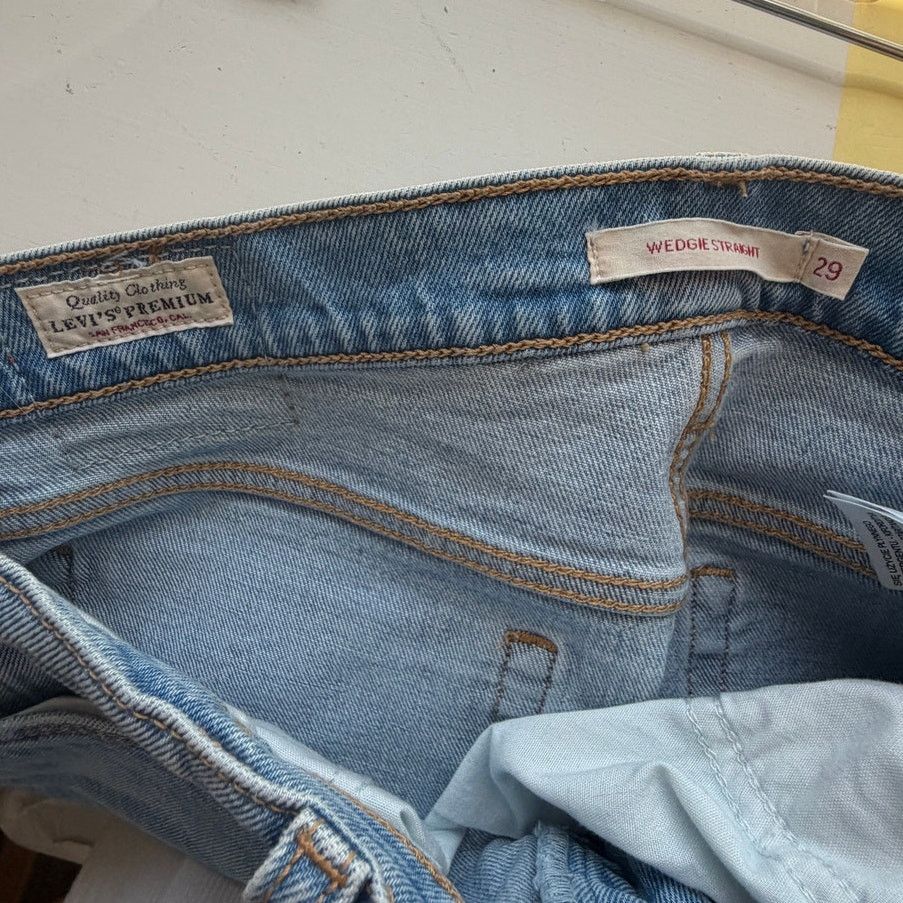 Levi's Levi's Wedgie Straight Button Fly Denim Jeans Women US 29 Size 29" - 10 Thumbnail