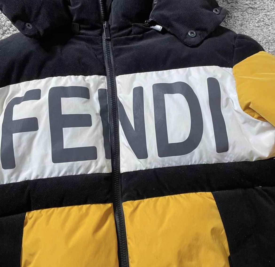 Fendi Fendi puffer jacker mens large 44 Size US S / EU 44-46 / 1 - 2 Thumbnail