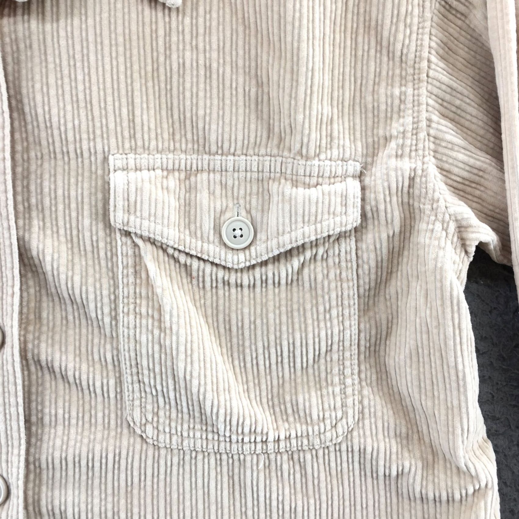 American Eagle Outfitters American Eagle Outfitters Cropped Corduroy Jacket Womens M Beige Collared Button Front Size M / US 6-8 / IT 42-44 - 5 Thumbnail