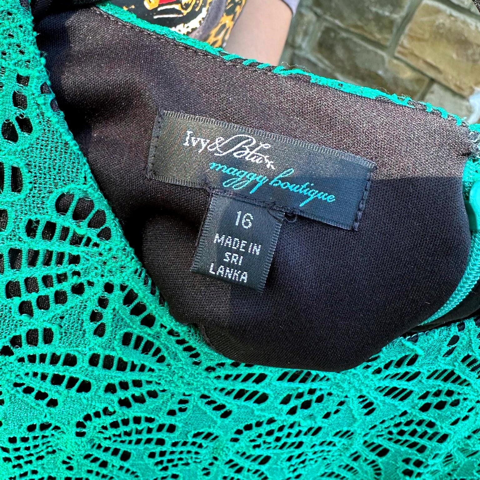 Designer Ivy & Blu Maggy Boutique Green Lace Dress - Size 16 Size XXL / US 16-18 / IT 52-54 - 3 Thumbnail