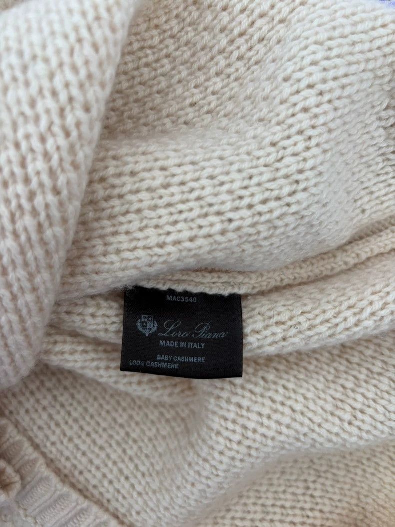 Ermenegildo Zegna Loro Piana Cream Cashmere Sweater- Size US L / EU 52-54 / 3 - 4 Thumbnail