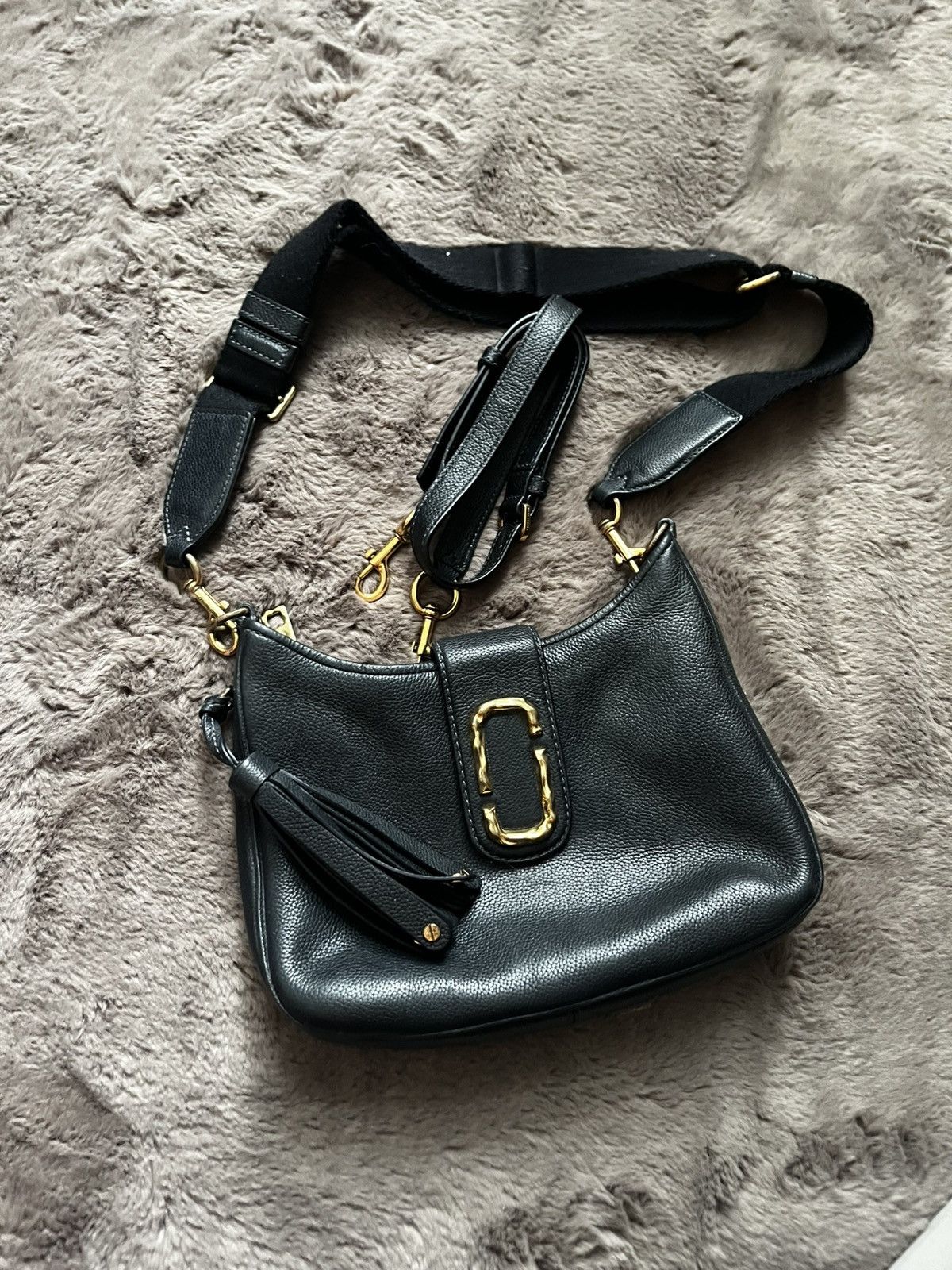 Marc Jacobs Marc Jacobs Leather Hobo Bag Black Gold Hardware 2 Straps Size ONE SIZE - 21 Thumbnail