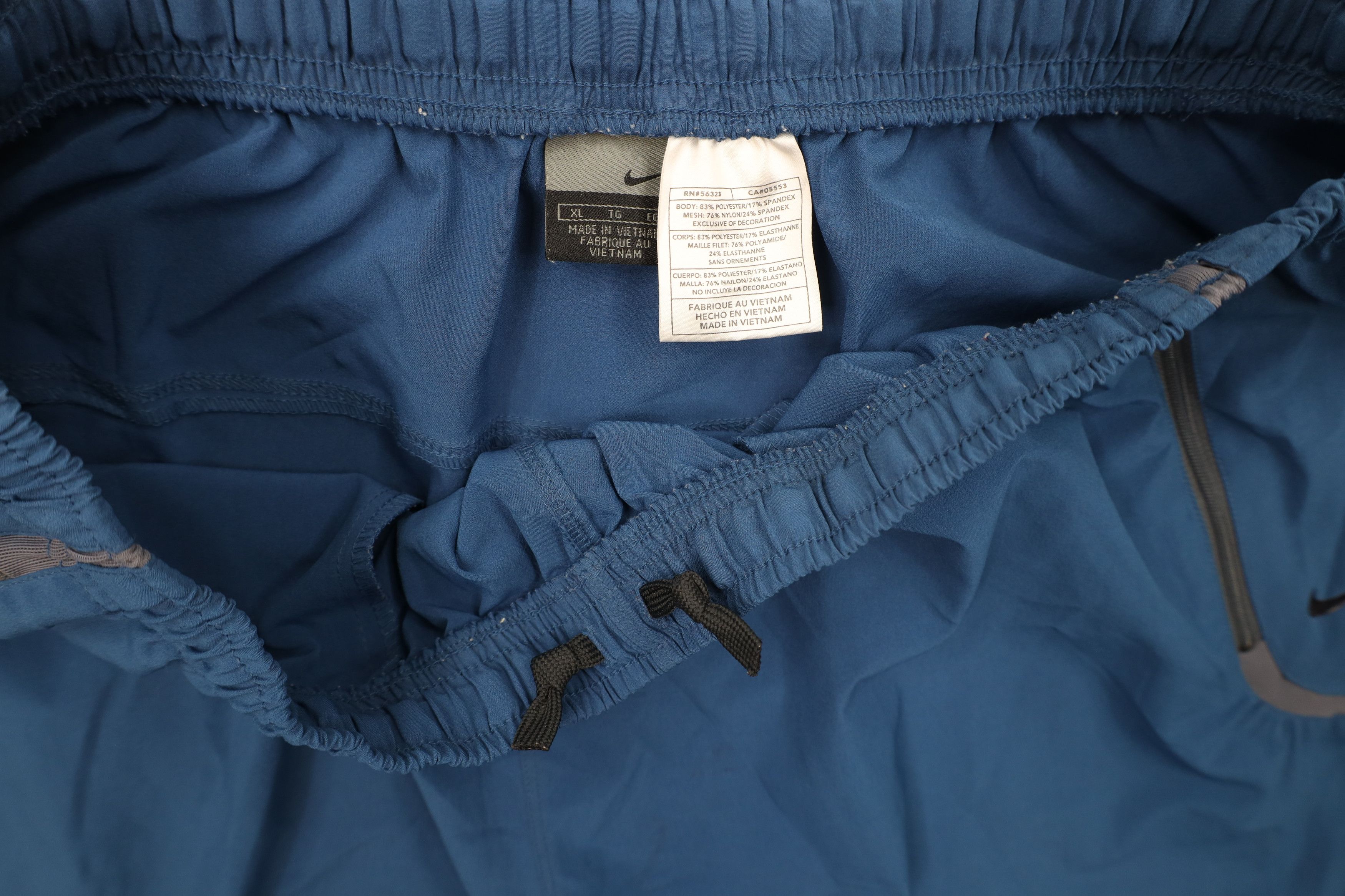 Nike Vintage Nike Mini Swoosh Stretch Above Knee Shorts Blue Size US 36 / EU 52 - 8 Thumbnail