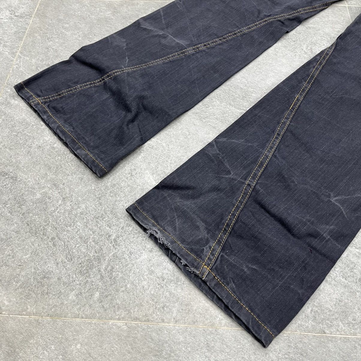 Japanese Brand Semantic Design Spiral Cut Jeans Size US 32 / EU 48 - 7 Thumbnail