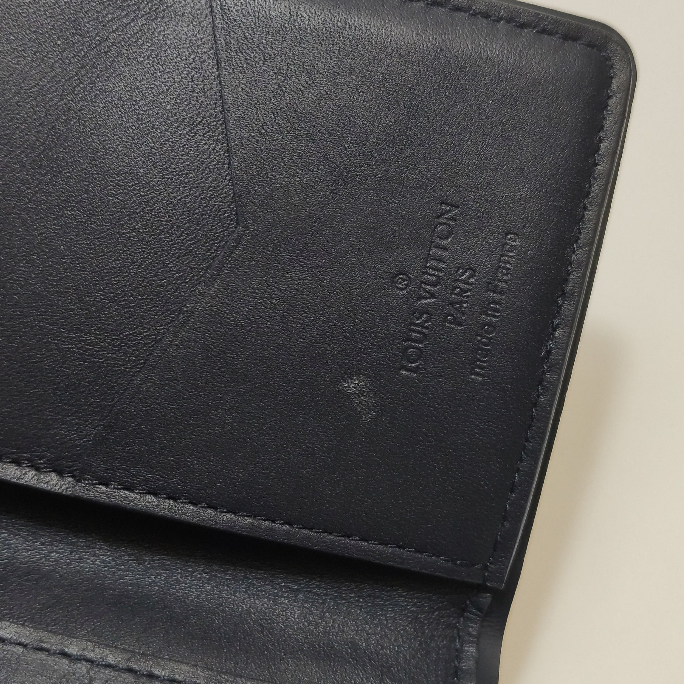 Louis Vuitton Louis Vuitton (LV) Cowhide Checkerboard Folding Card Holder Size ONE SIZE - 5 Thumbnail