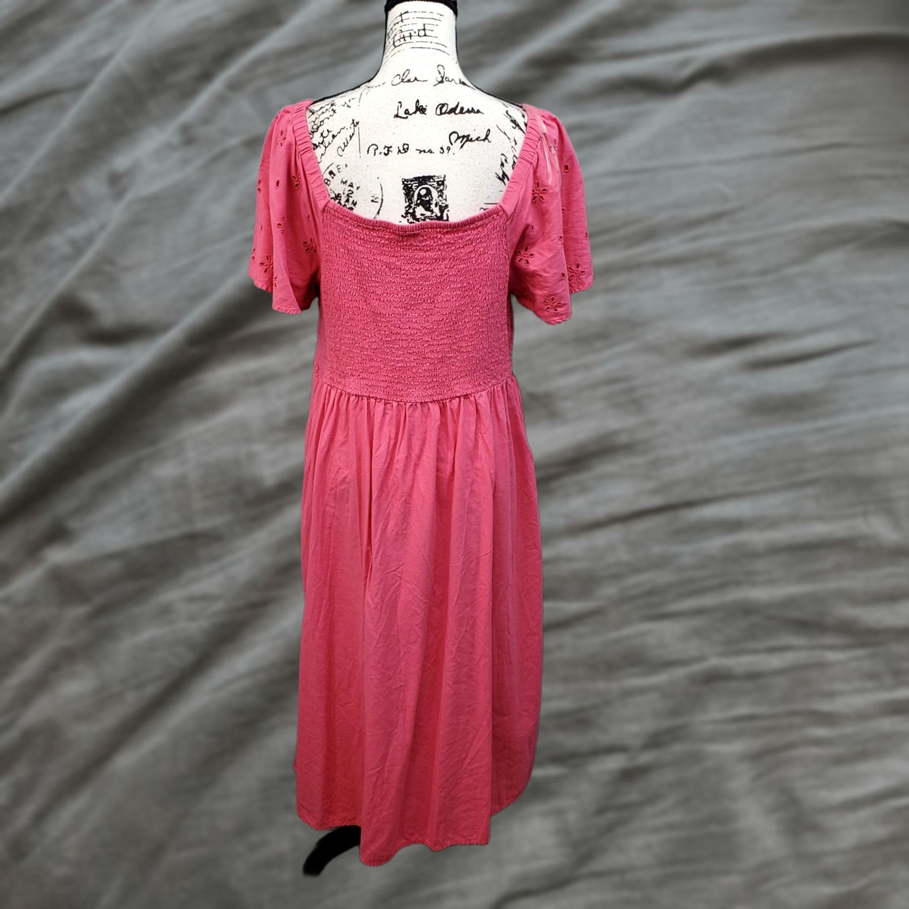 Vintage Beach Lunch Lounge Womens XL Pink Eyelet Smocked Bodice Square Neck Dress Shirt Maxi Casual Size XL / US 12-14 / IT 48-50 - 1 Thumbnail
