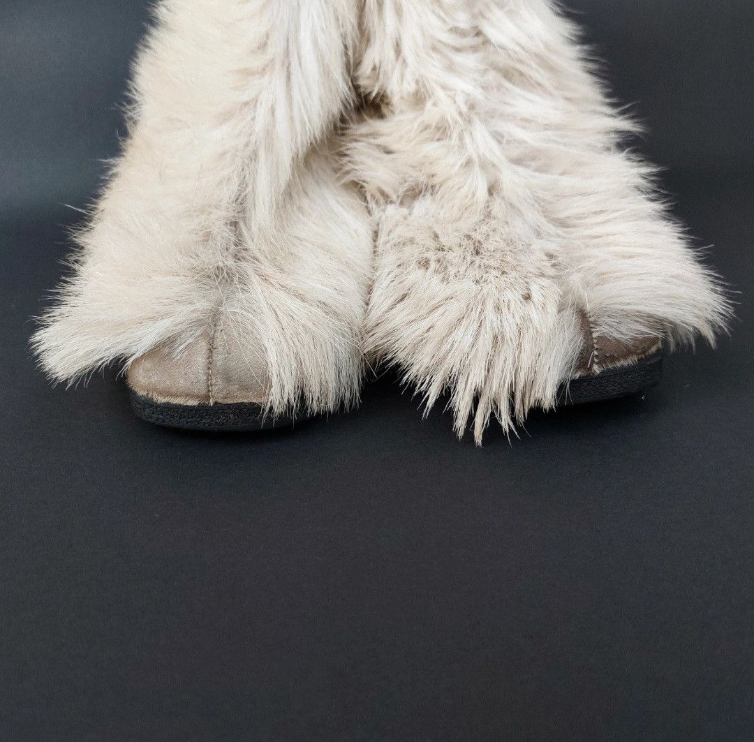 Taiga TAIGA Goat Fur Yeti Boots Size US 6.5 / IT 36.5 - 6 Thumbnail