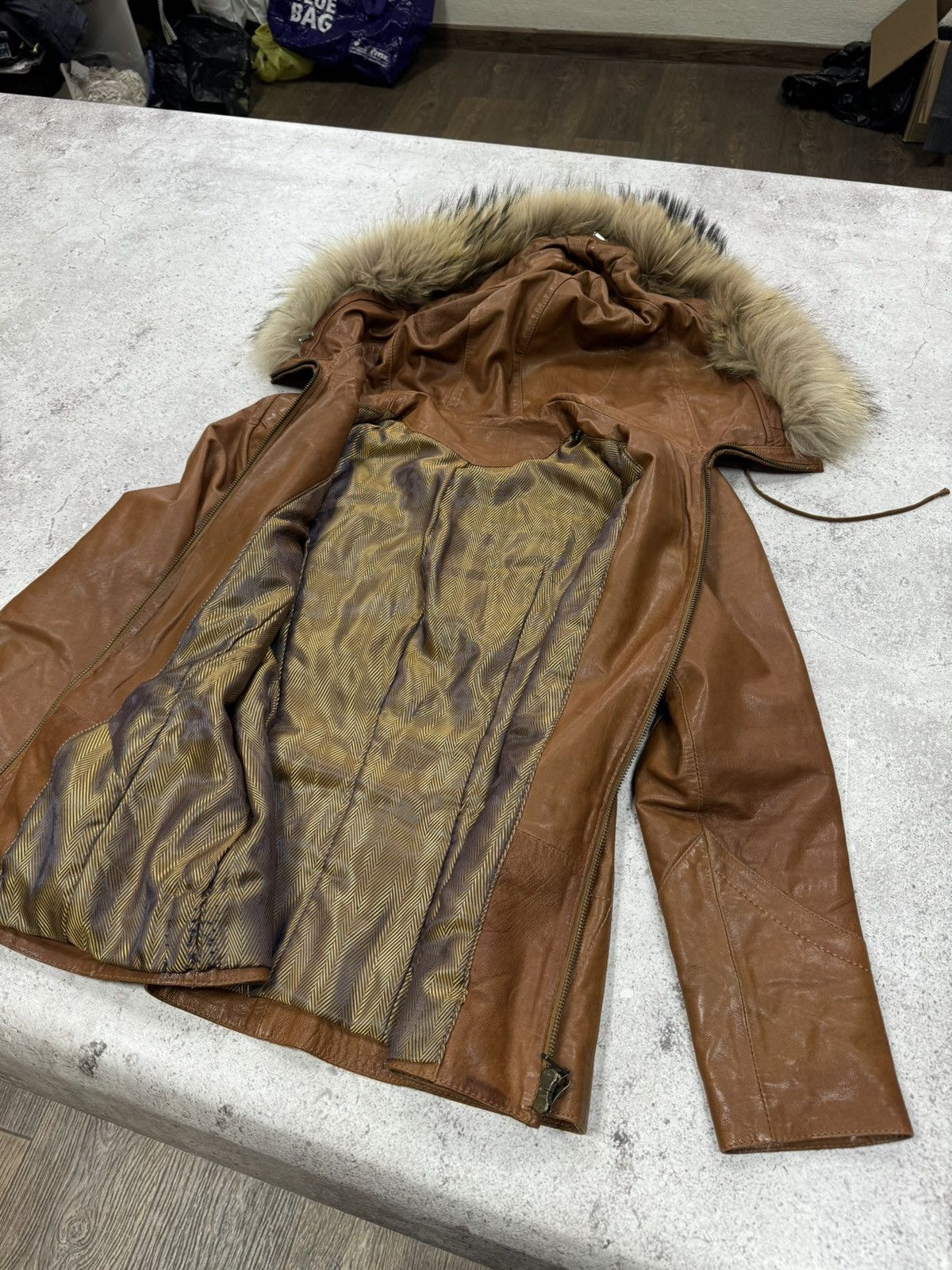 If Six Was Nine × Japanese Brand × Le Grande Bleu (L.G.B.) Vintage Real Leather/Fur Japanese LGB Style Long Jacket Size US M / EU 48-50 / 2 - 9 Thumbnail