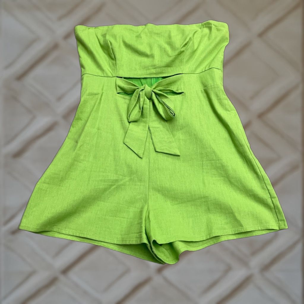 Urban Outfitters Urban Outfitters Romper Womens Medium Apple Green Strapless Tube Waist Hole Bow Size 32" / US 10 / IT 46 - 1 Thumbnail