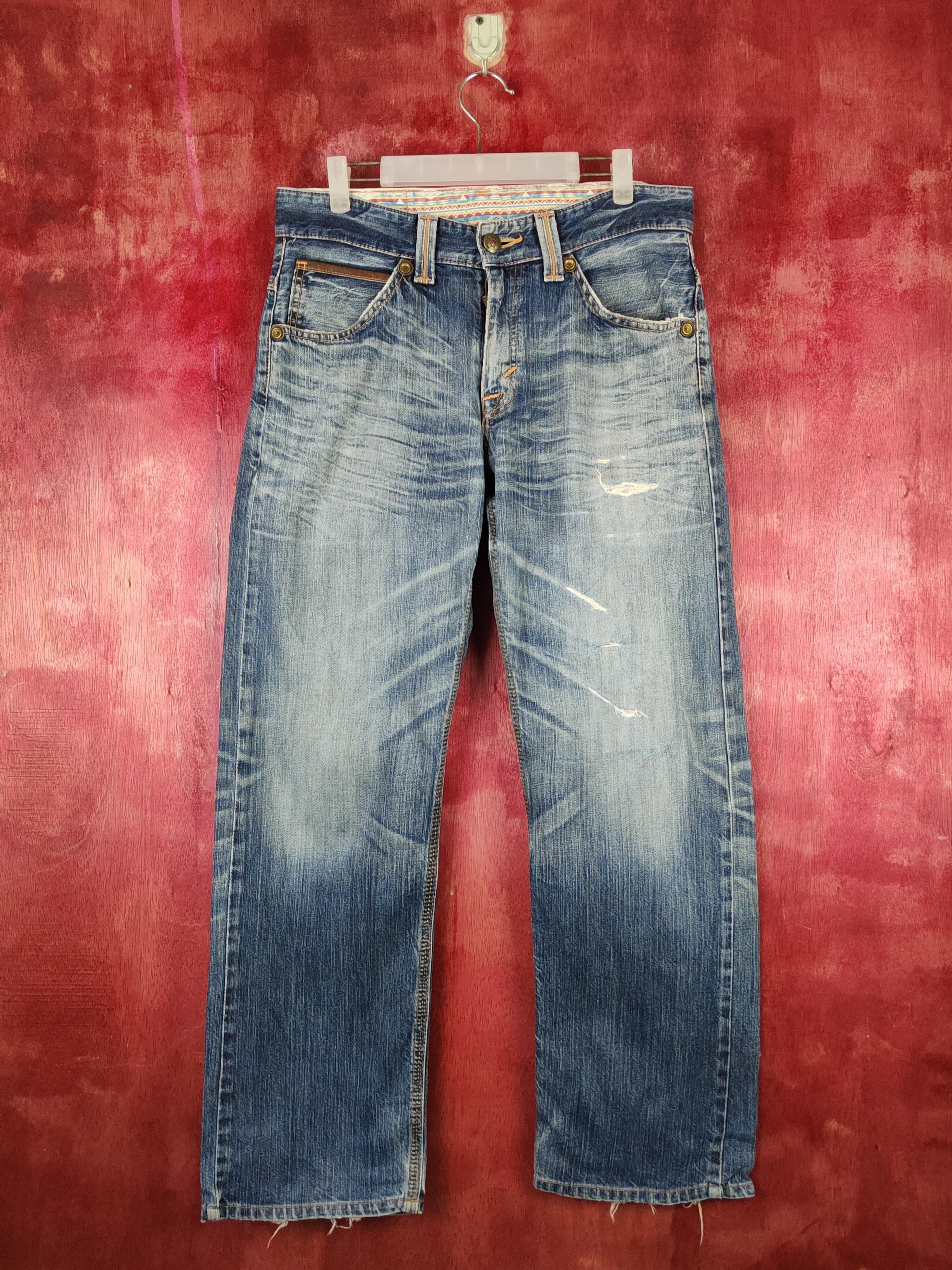 Edwin Edwin Dark Blue Distressed Ripped Jeans #S2203 Size US 33 - 1 Thumbnail