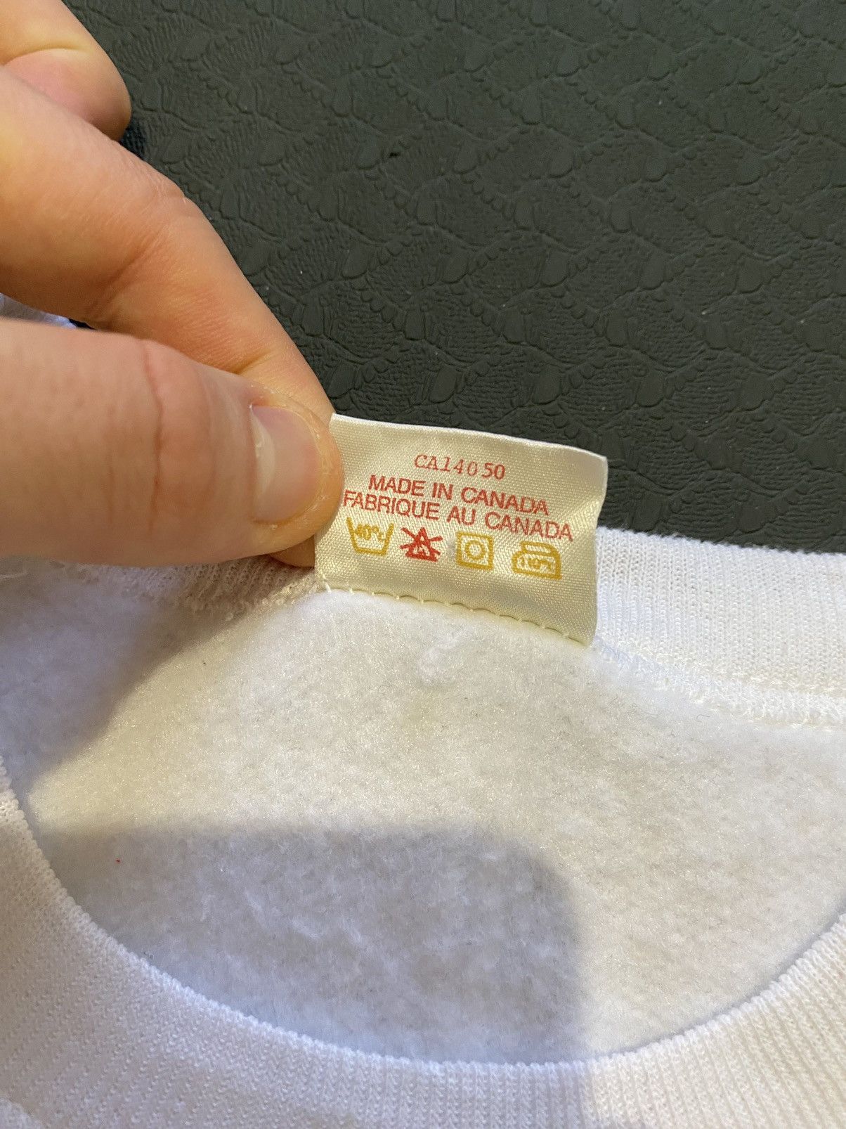 Vintage Duck university vintage sweatshirt 1987 size XL white Size US XL / EU 56 / 4 - 7 Thumbnail