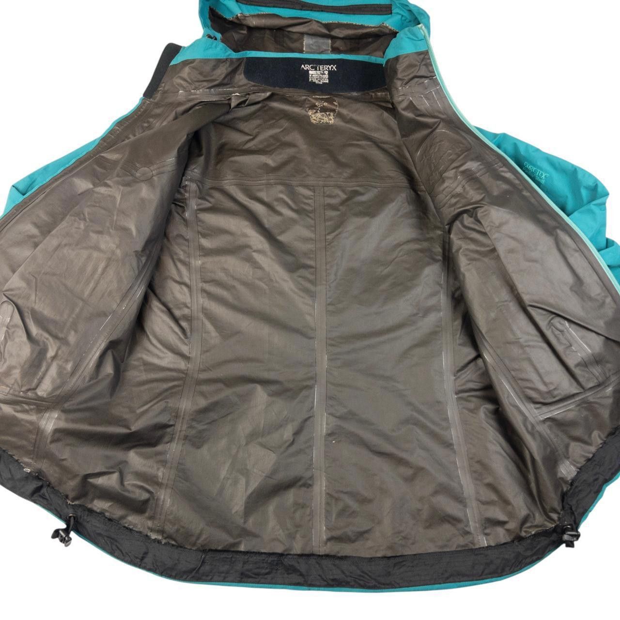 Arc'teryx Vintage Arcteryx Goretex Beta Shell Jacket Women's Size S Size S / US 4 / IT 40 - 4 Thumbnail