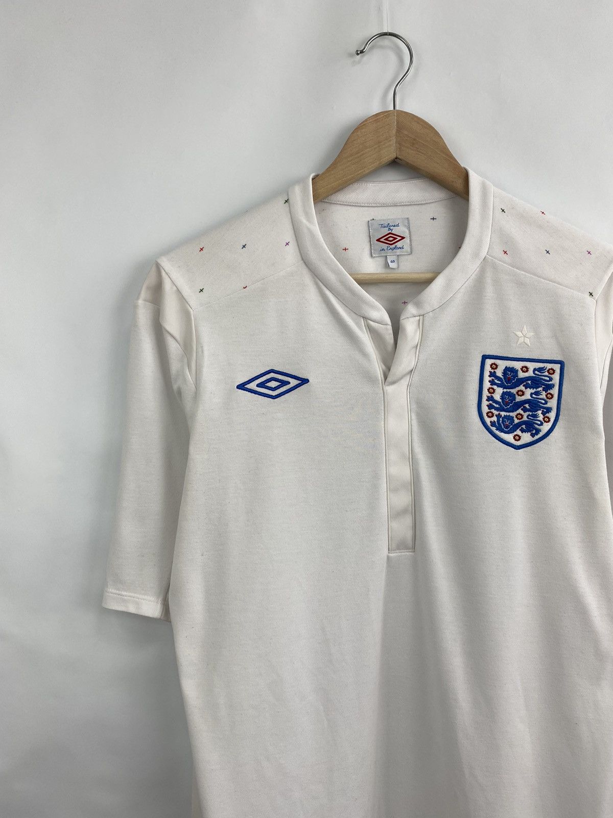 Umbro 🏴󠁧󠁢󠁥󠁮󠁧󠁿 England Umbro 2016 Soccer Jersey Training Rare Retro Hype Size US M / EU 48-50 / 2 - 2 Thumbnail