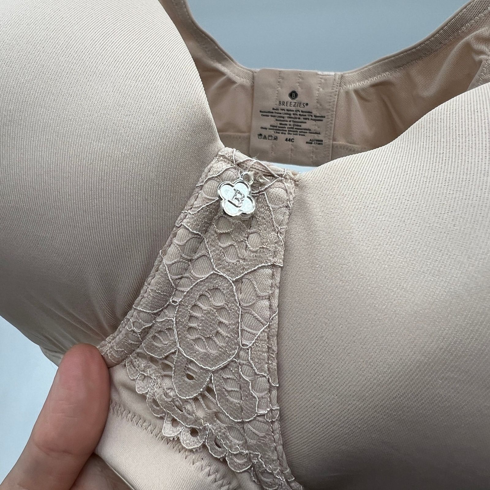 Other Breezies Luxe Lace Wirefree T-Shirt Bra Sunbeige, 44 C Size M / US 6-8 / IT 42-44 - 5 Thumbnail