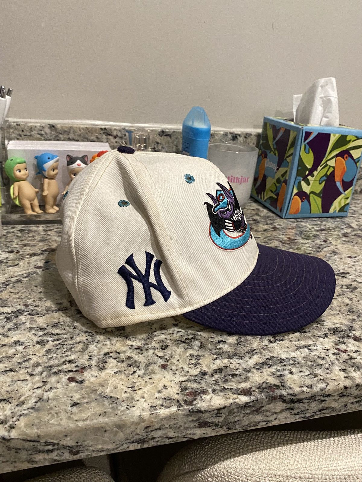 New York Yankees 1990s Greensboro Bats Snapback Hat Size ONE SIZE - 1 Thumbnail