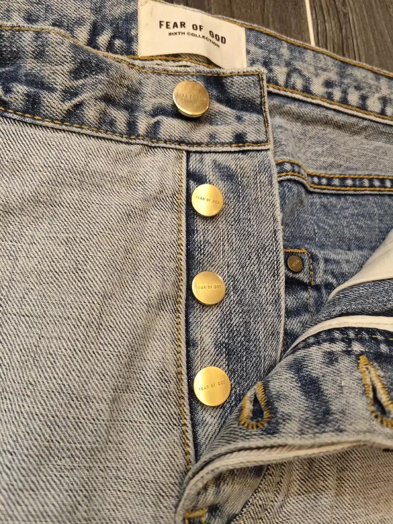 Fear of God Fear of God In the sixth season, the streamer wears jeans Size US 34 / EU 50 - 5 Thumbnail