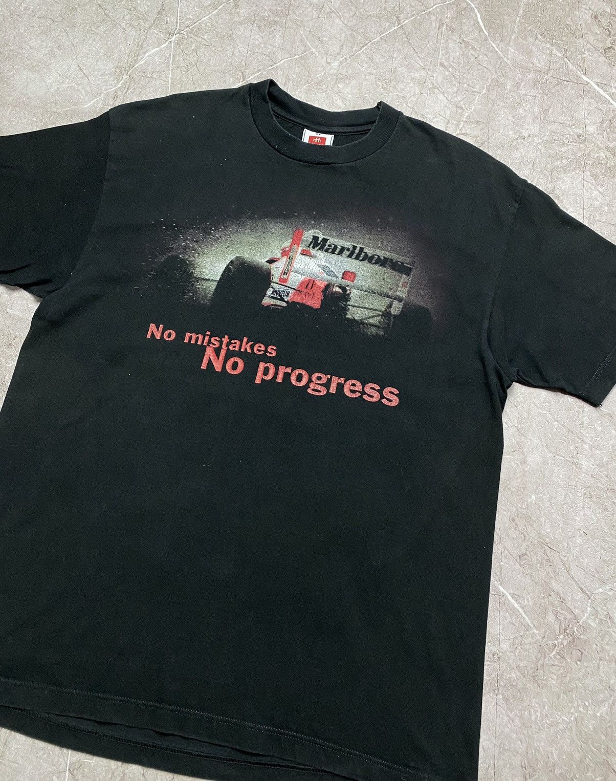 Ferrari × Marlboro Vintage Marlboro Tshirt 1997 formula uno rare ayrton senna Size US XL / EU 56 / 4 - 3 Thumbnail