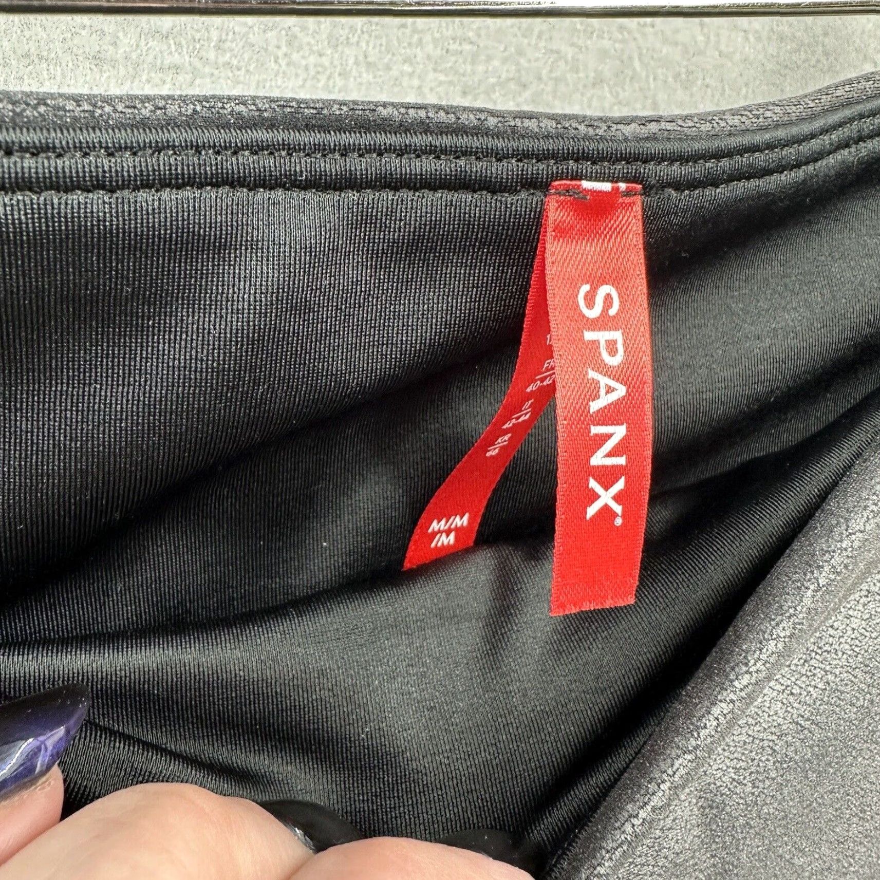 Spanx Spanx Leggings Black Faux Leather Coated Moto Women Petite Medium Shaping Womens Size 32" / US 10 / IT 46 - 7 Thumbnail