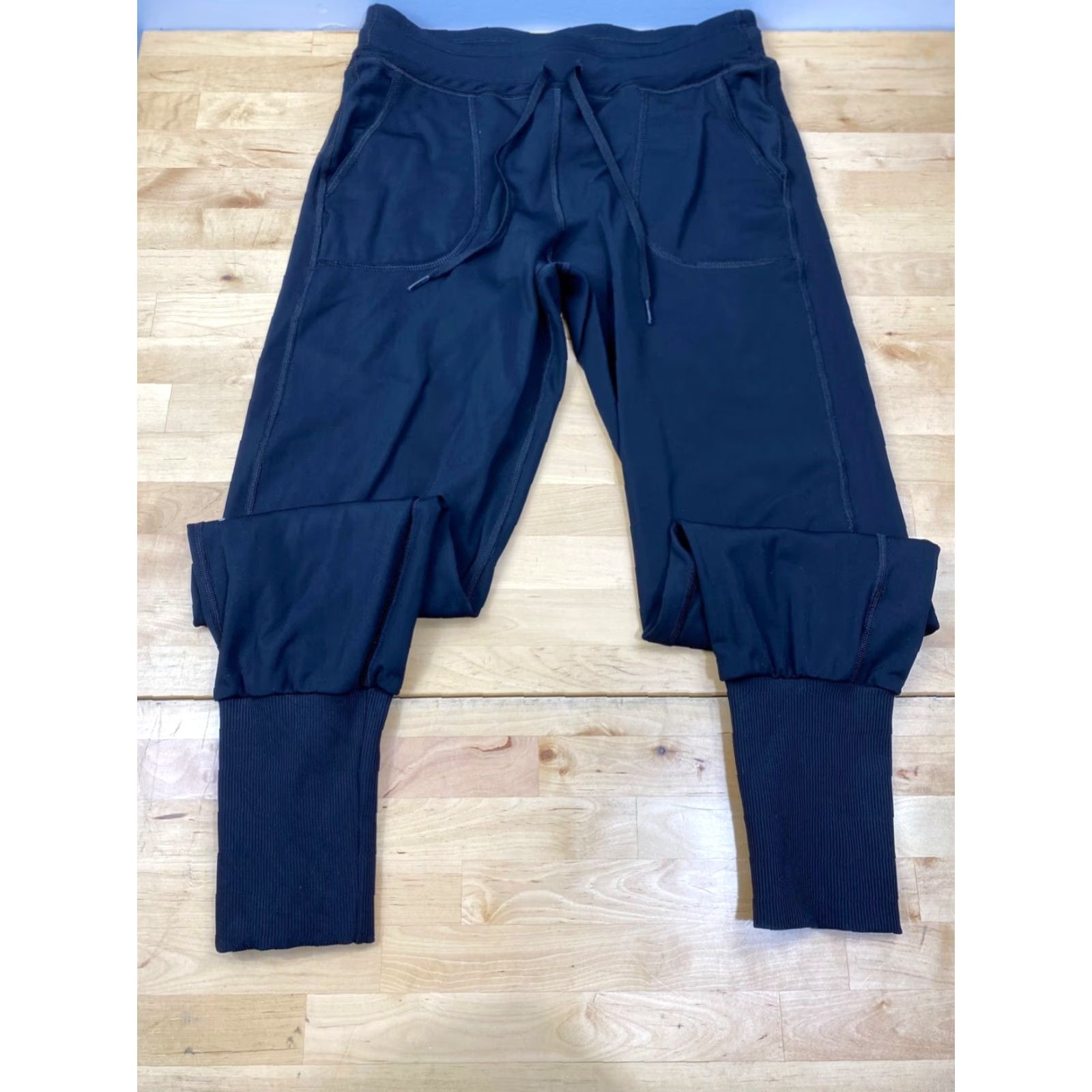 Vintage **Graced By Grit Women's Black Joggers Small Activewear** User: Graced By Grit Women's Black Small Joggers Activewear Size 28" / US 6 / IT 42 - 2 Thumbnail