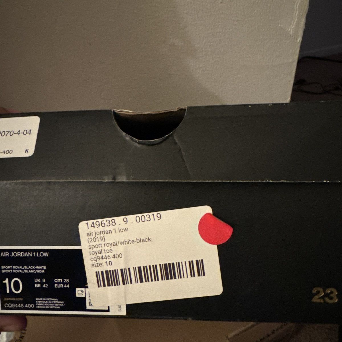Jordan Brand × Nike Low Top Royal Toe Jordan 1 Size US 10 / EU 43 - 5 Thumbnail