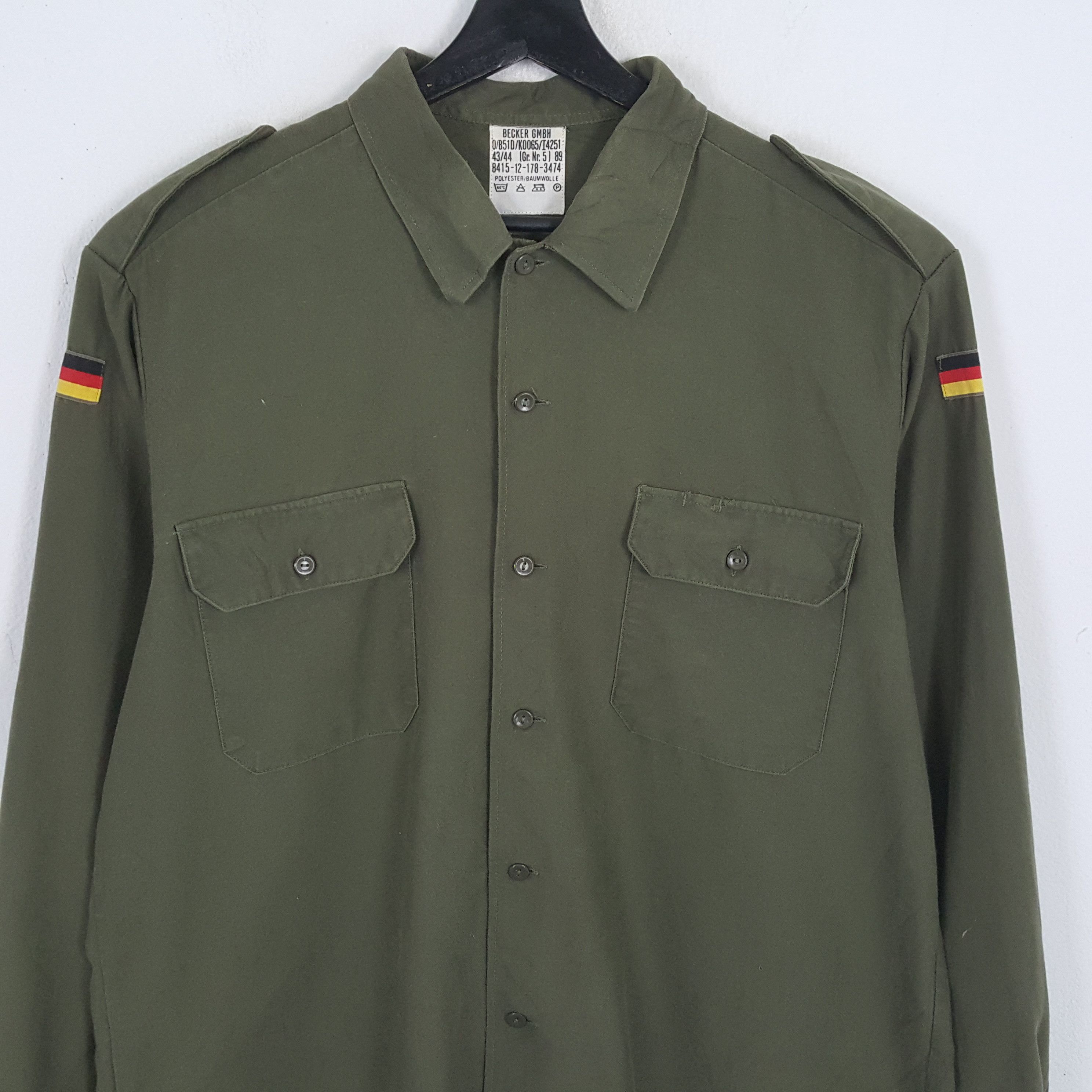 Vintage Military Army Style Custom Art Shirt Size US L / EU 52-54 / 3 - 4 Thumbnail