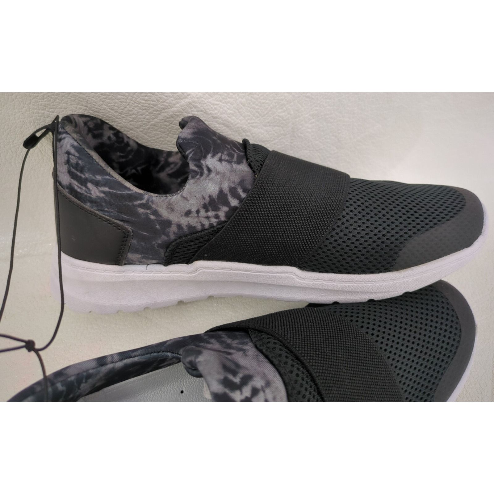 Target Basics Women's Slip On Water Shoe Black / Gray 8 Closed Toe Size US 8 / IT 38 - 6 Thumbnail