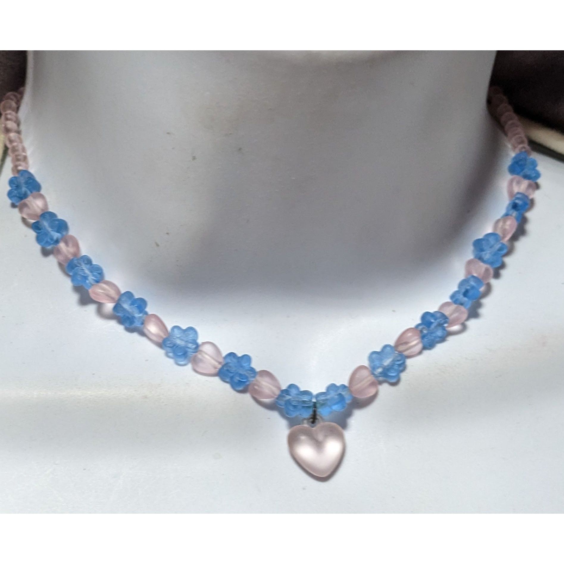 Other Kidcore Coquette Flower Heart Beaded Necklace Size ONE SIZE - 5 Thumbnail