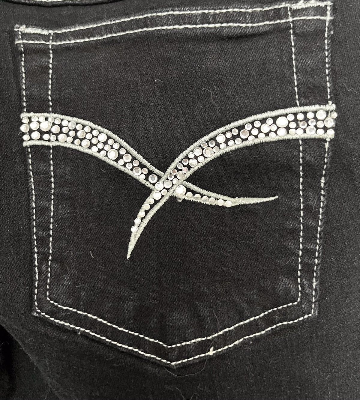 Vintage Baby Phat Black Silver Thread Sz 15 Jeans W/Rhinestone Pkts Size 38" / US 16 / IT 52 - 2 Thumbnail