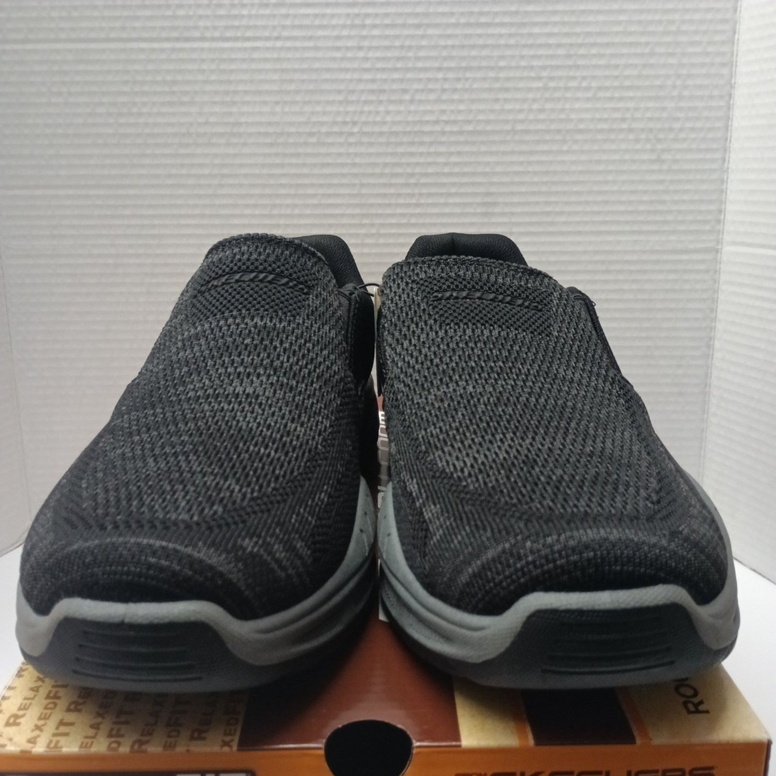 SKECHERS Skechers Relaxed Fit Shoes Men's Size 9 Extra Wide Black Size US 9 / EU 42 - 2 Thumbnail