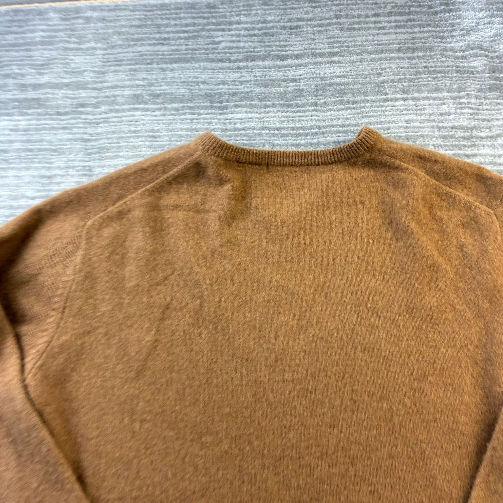 Vintage VINTAGE Cashmere Sweater Mens Large Brown Knit Luxury Pullover V Neck Size US L / EU 52-54 / 3 - 4 Thumbnail