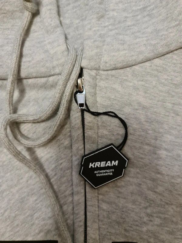 Yeezy Yeezy HD-10 Korea Exclusive Zip Up Hoodie Size US S / EU 44-46 / 1 - 5 Thumbnail
