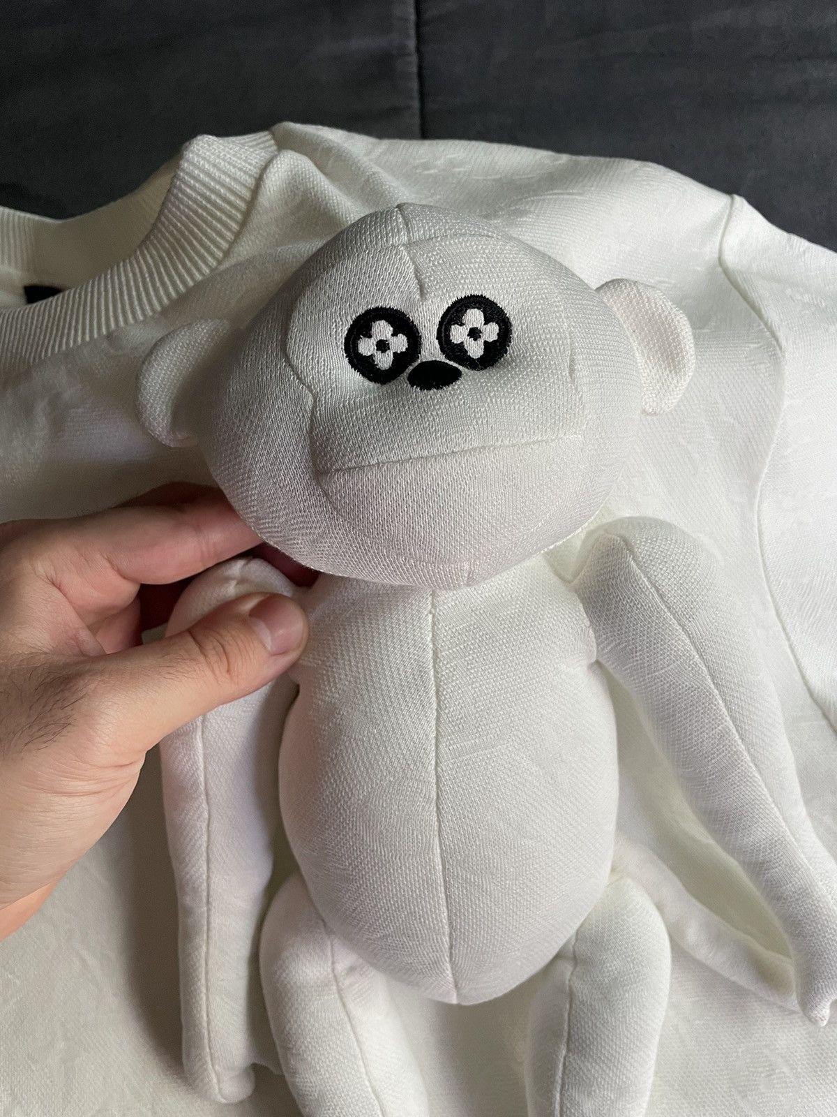 Louis Vuitton Louis Vuitton Monogram Monkey T Shirt Size US L / EU 52-54 / 3 - 2 Thumbnail