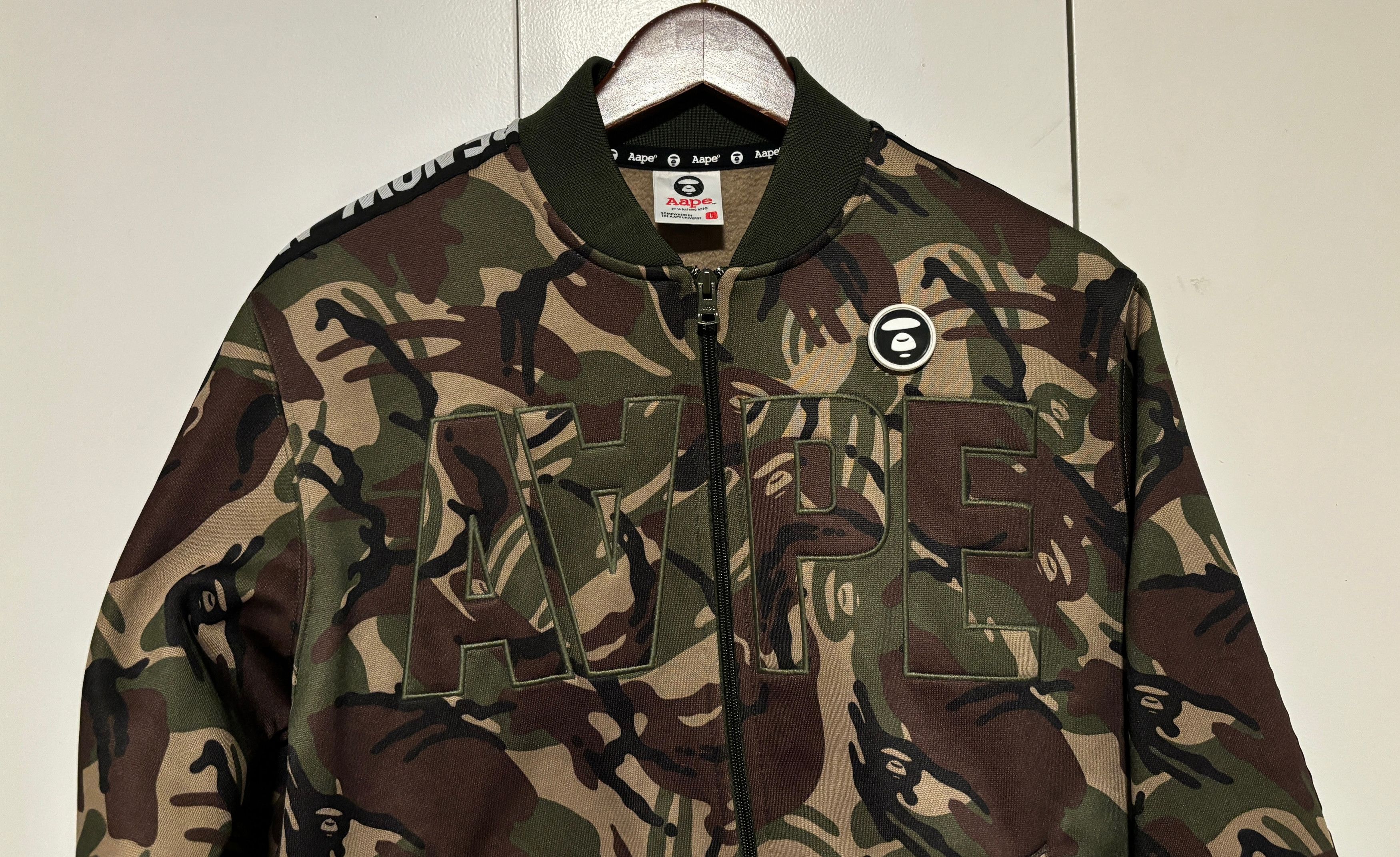 Aape AAPE Now by A Bathing Ape Camo Bomber Jacket - Medium Size US M / EU 48-50 / 2 - 2 Thumbnail