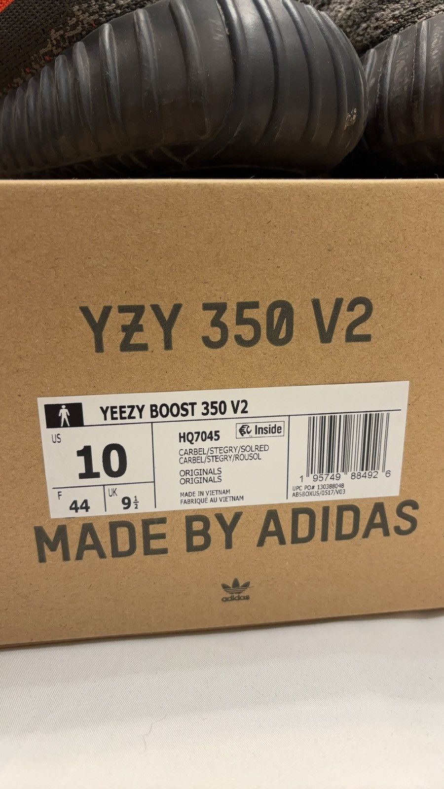 Adidas YZY 350 Carbon Beluga Size US 10 / EU 43 - 3 Thumbnail