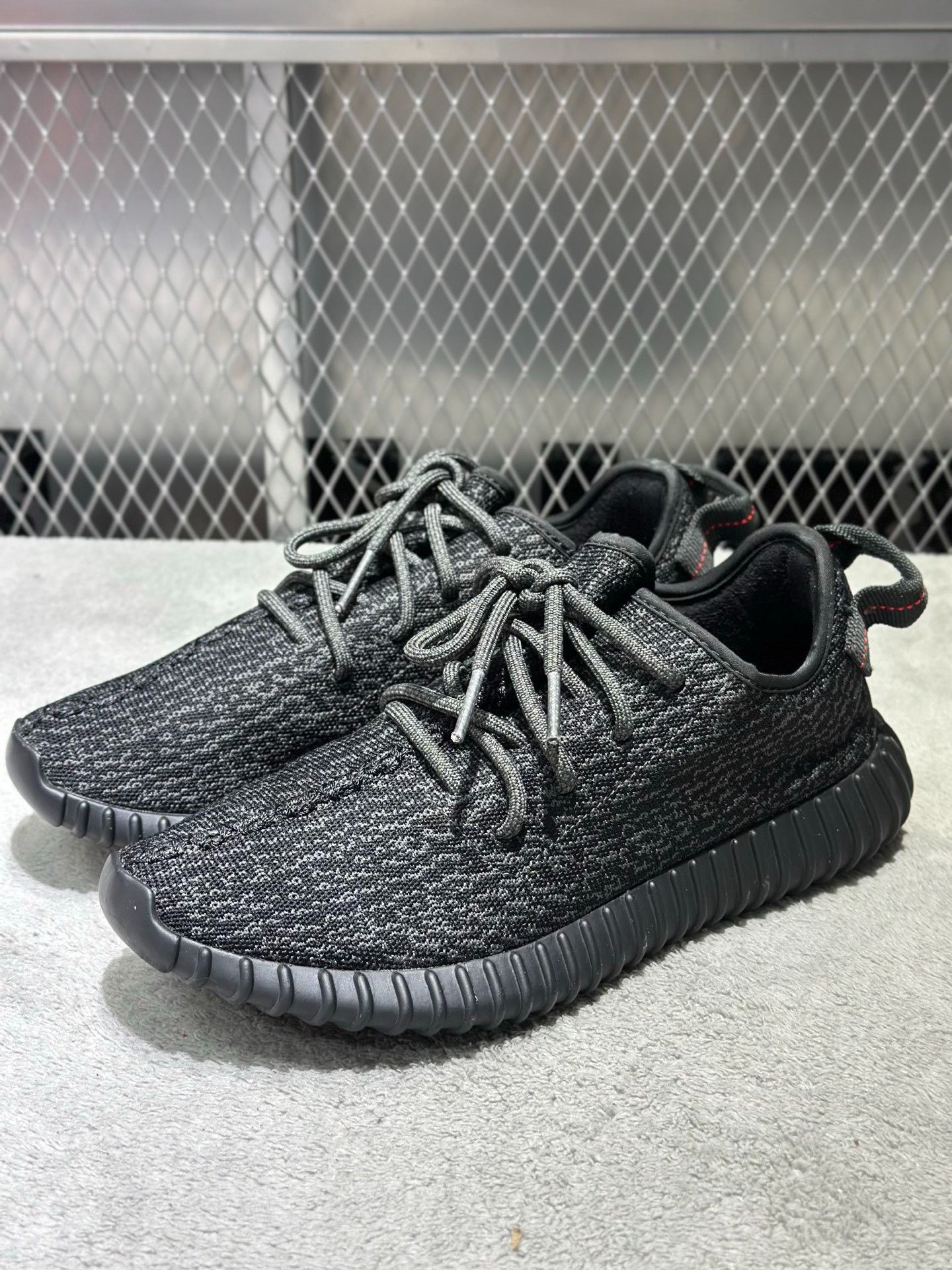 Adidas Adidas YEEZY Black Lowtop Sneakers 42 Men Size US 9 / EU 42 - 1 Thumbnail