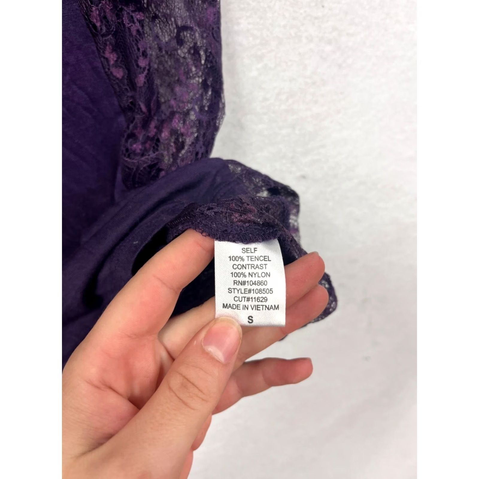Vintage Chloe K T-Shirt Purple Lace Panel S Unisex Adults Nylon Short Sleeve Womens Girls Mens 8501 Size S / US 4 / IT 40 - 4 Thumbnail