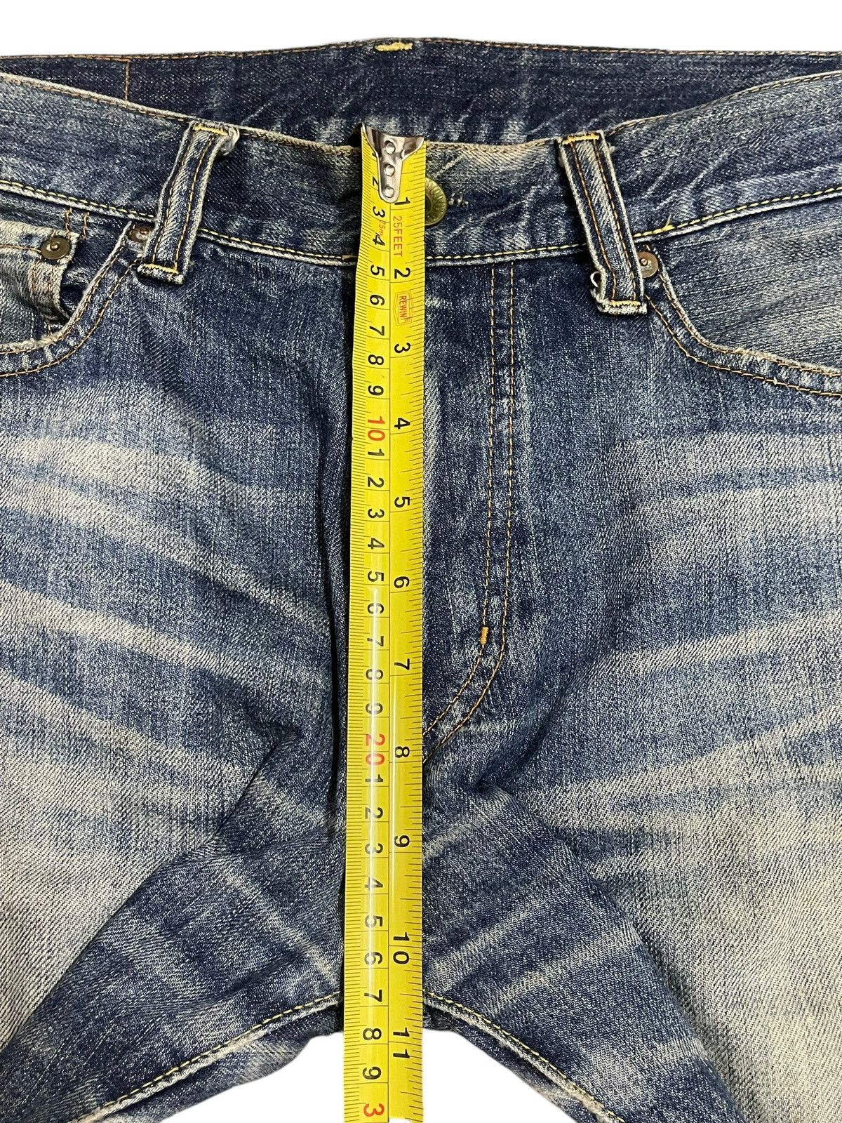 Uniqlo Vintage Japanese Uniqlo Blue Faded Wash Style Loose Jeans Size US 32 / EU 48 - 15 Thumbnail