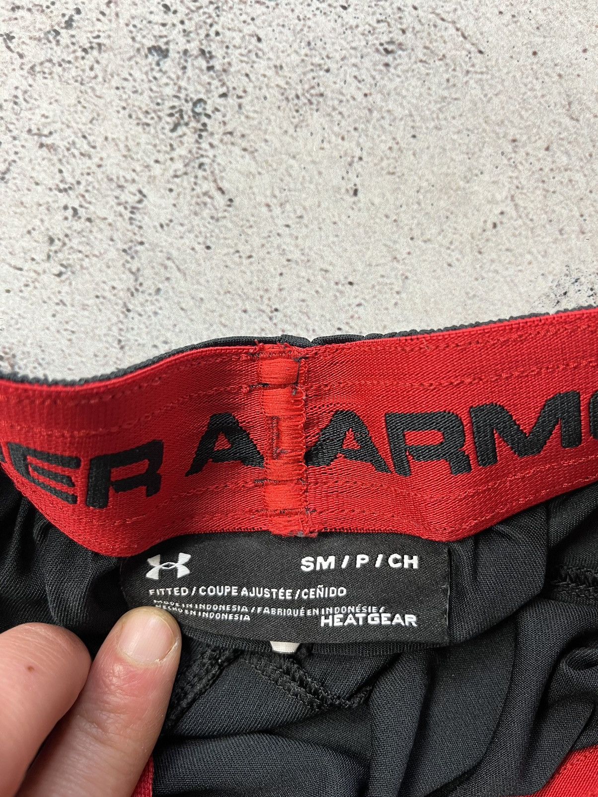Under Armour Under Armour Fc Southampton 2018/2019 Home Football Shorts Size US 30 / EU 46 - 4 Thumbnail