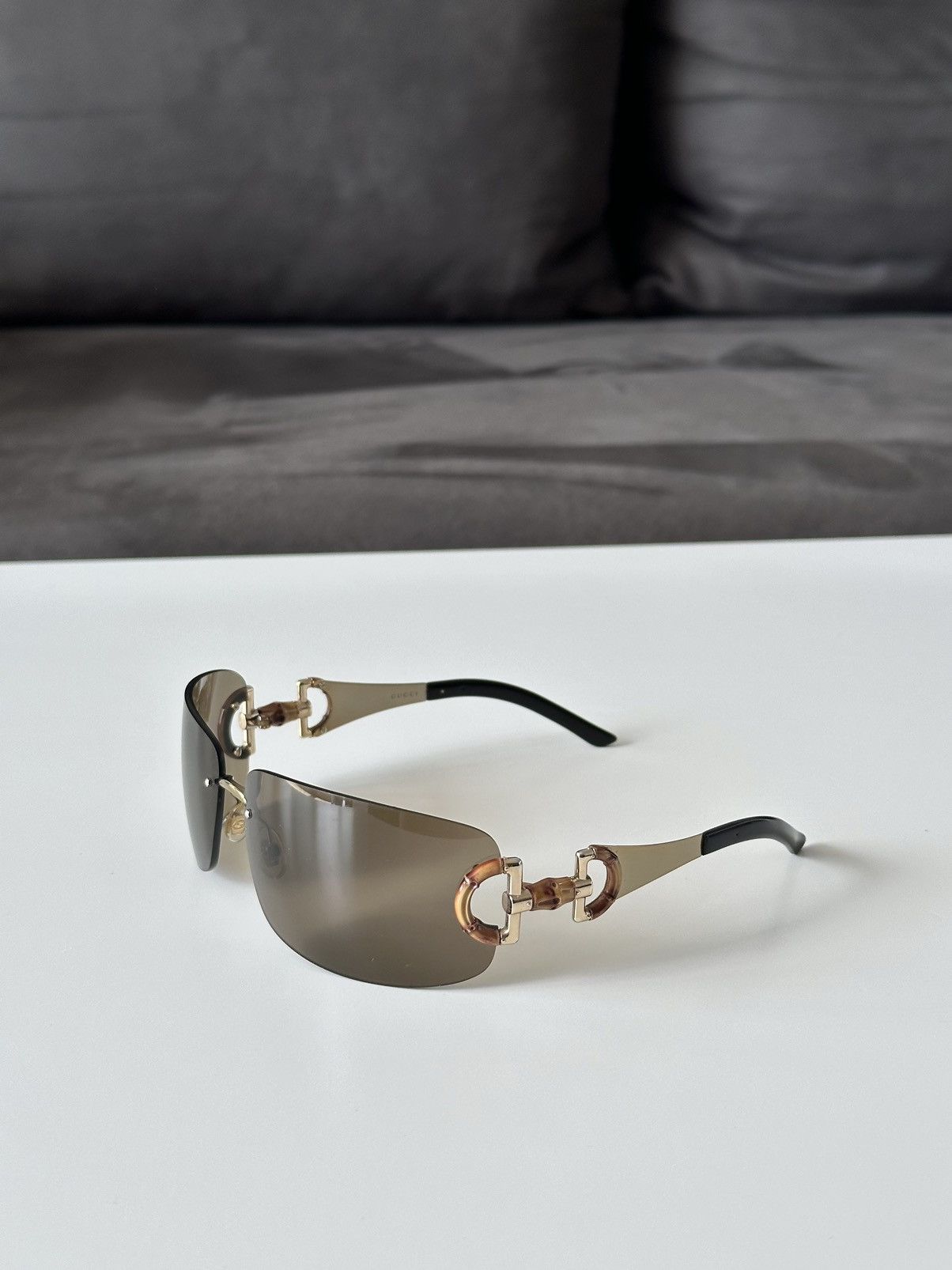 小物 GUCCI horsebit rimless sunglasses y2k Gucci Vintage Y2K Hasler Horse-Bit Shield Sunglasses | eBay