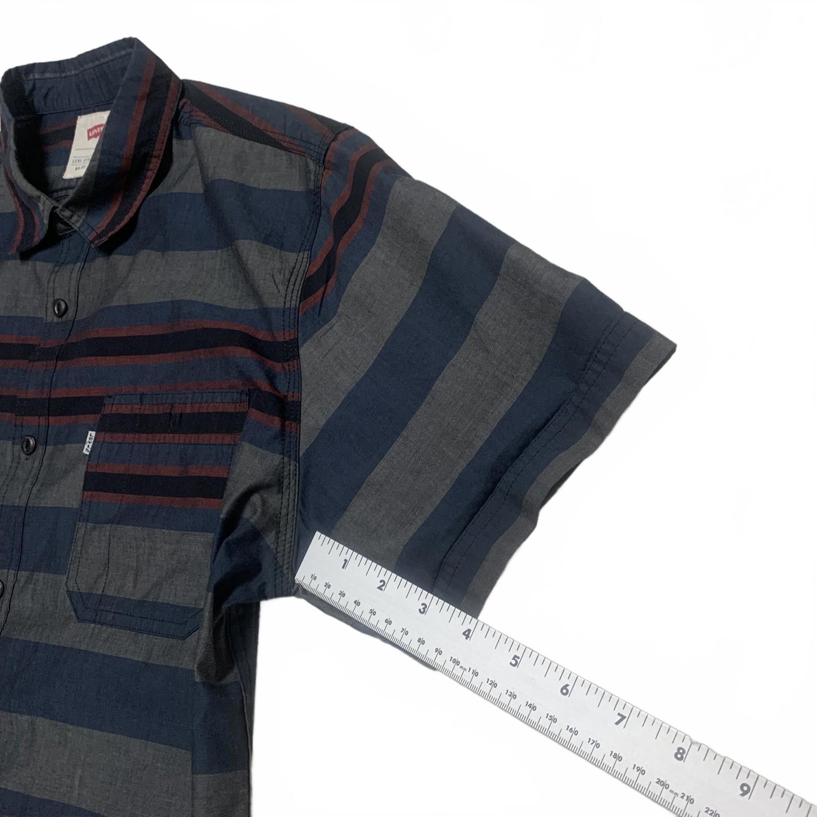 Levi's Levis Mens Size Large Blue Gray Striped Short Sleeve Shirt Size US L / EU 52-54 / 3 - 10 Thumbnail