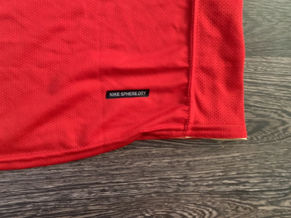 Nike Manchester United 2006-2007 Soccer Jersey Size-XL Size US XL / EU 56 / 4 - 5 Thumbnail