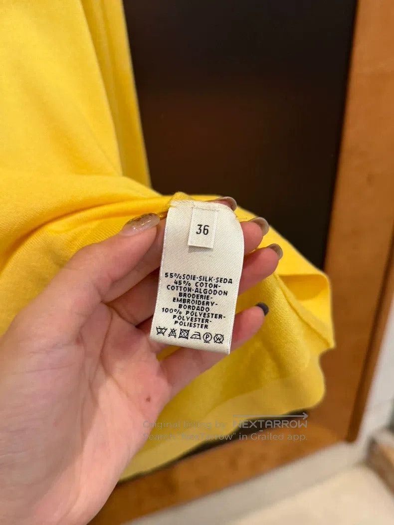 Hermes Hermes Yellow Cashmere Sweater with Large U-Neck Size XS / US 0-2 / IT 36-38 - 4 Thumbnail