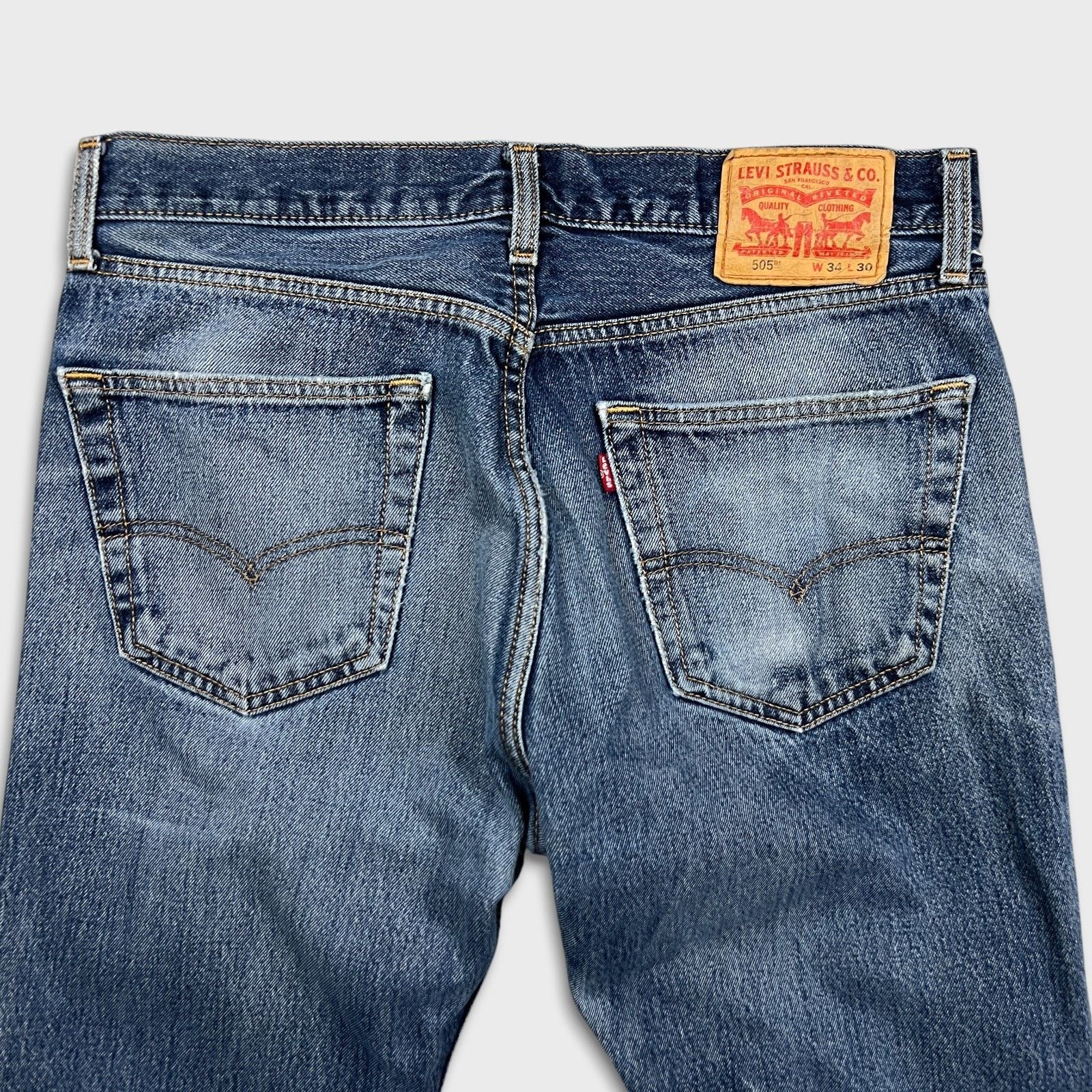 Levi's Levi's 505 Jeans 34x30 Blue Regular Straight Leg Distress Size US 34 / EU 50 - 7 Thumbnail