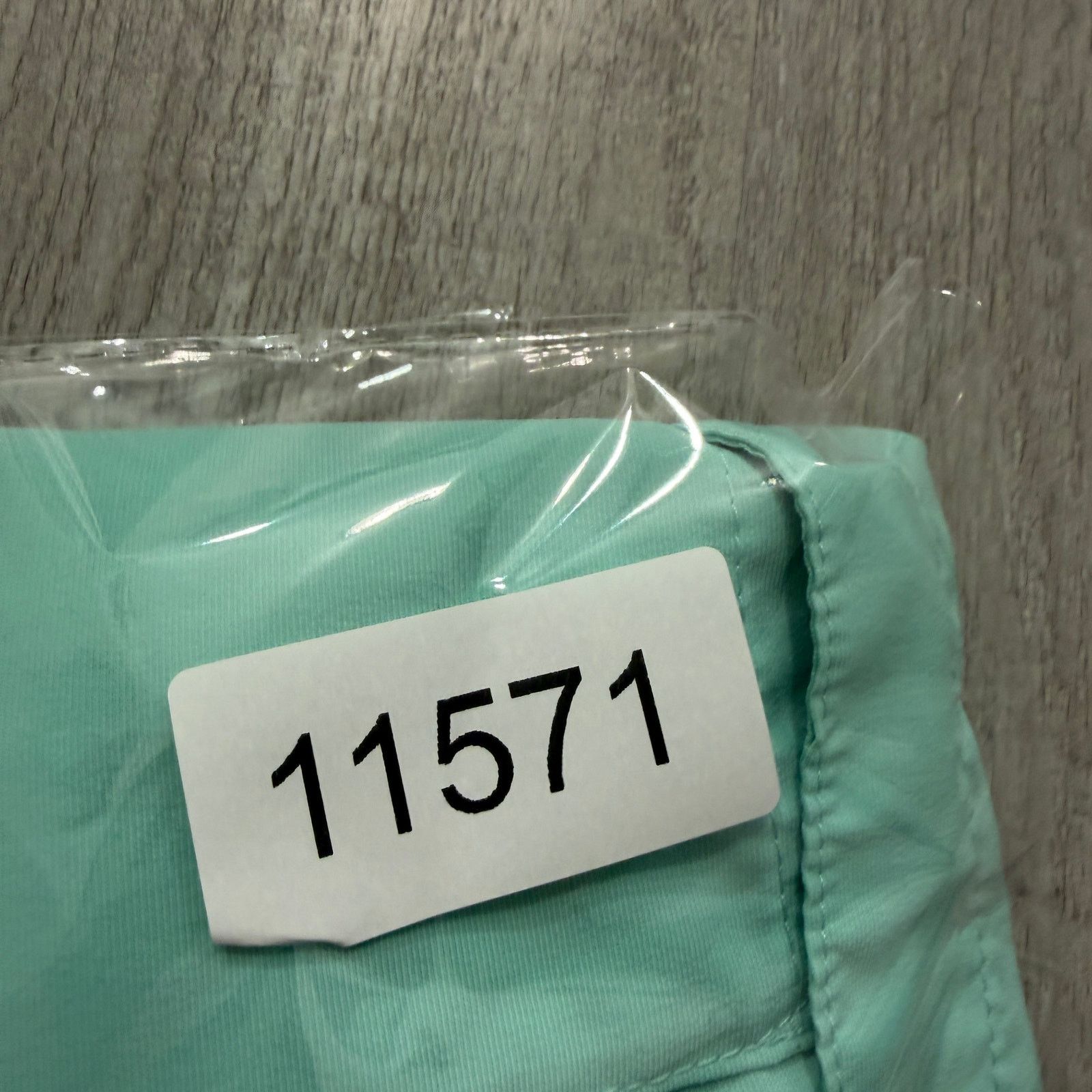 L.L. Bean LL Bean Tropicwear Shirt Medium Teal Long Sleeve Button Size US M / EU 48-50 / 2 - 8 Thumbnail