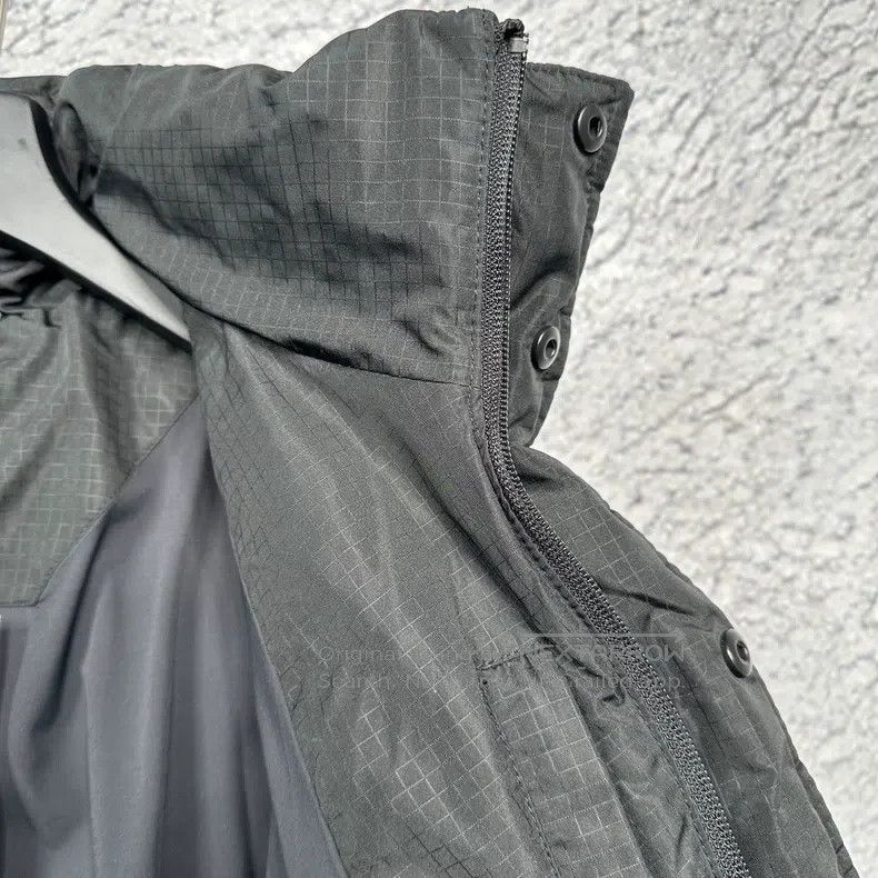 Balenciaga Balenciaga Black Classic Turtleback Hidden Hood Down Coat Size US S / EU 44-46 / 1 - 5 Thumbnail