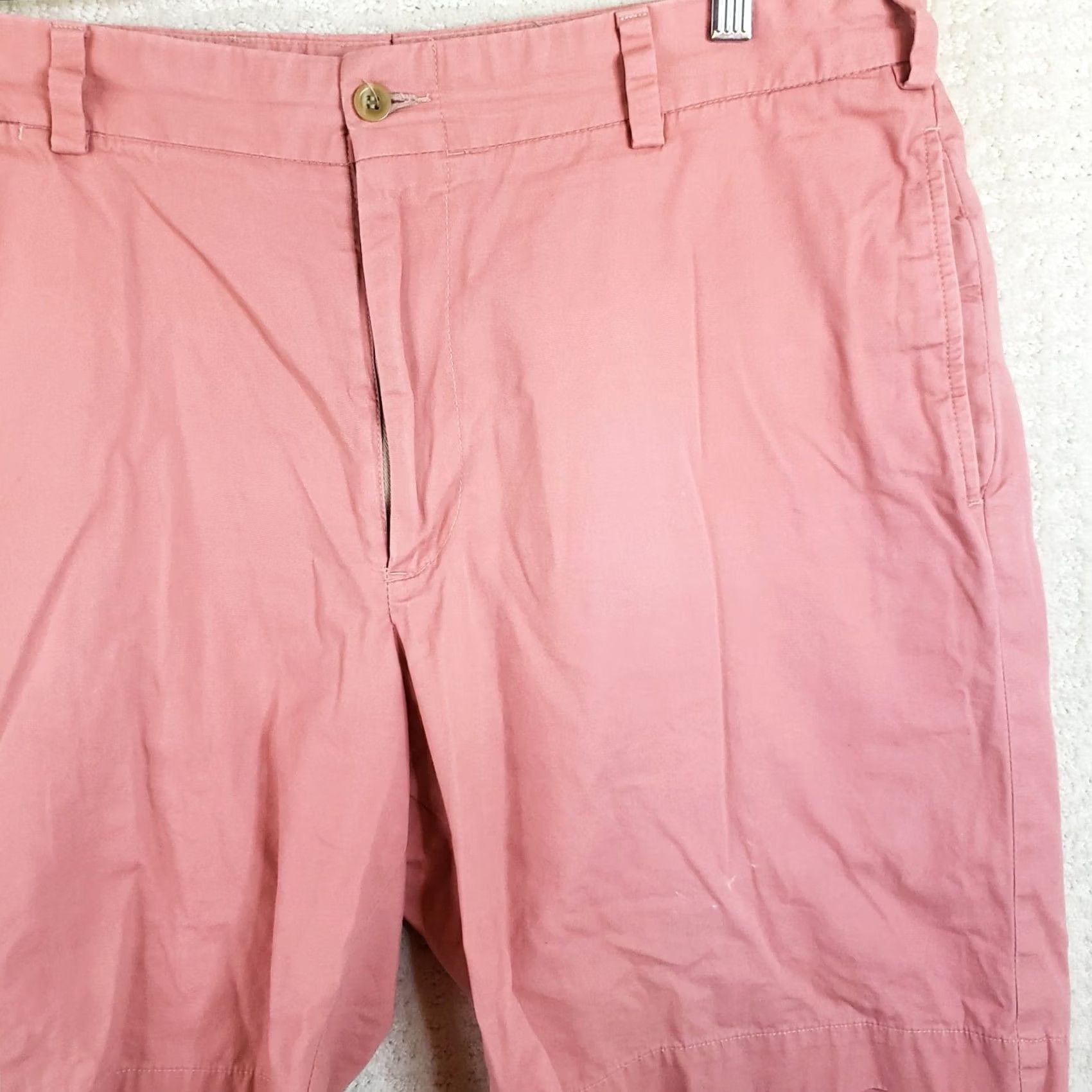 Bills Khakis Bills Khakis Shorts Mens 36x9 Salmon Color Cotton Chino Casual Travel Regular Inseam 9in Slashed Pockets Button Zipper Pocket Cotton Size US 36 / EU 52 - 4 Thumbnail