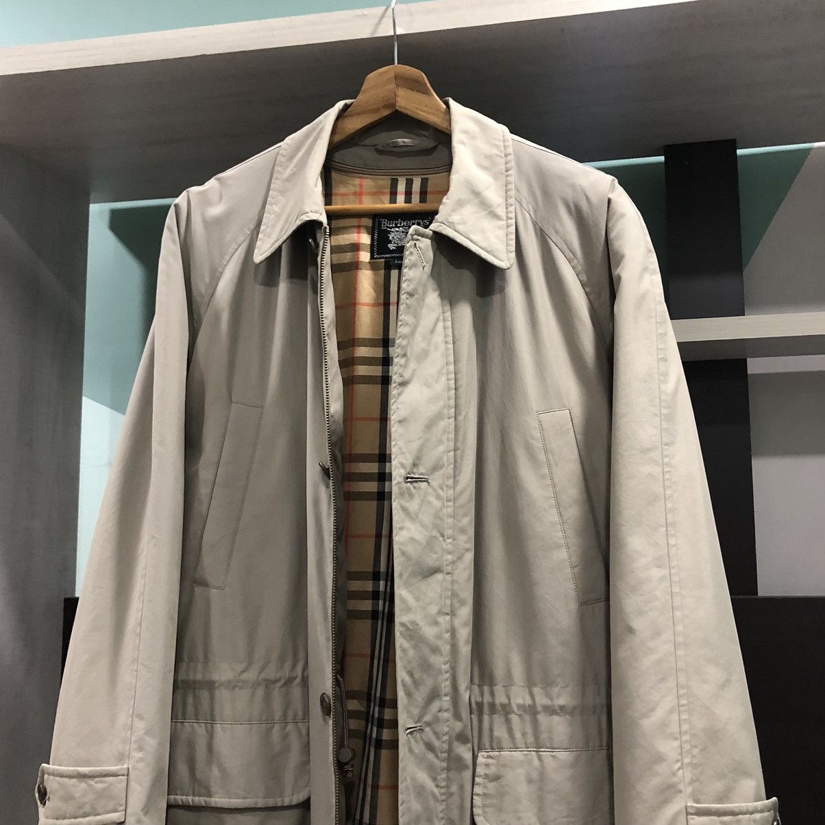 VTG Burberry London Lined Feathers Novacheck Puffer Jacket