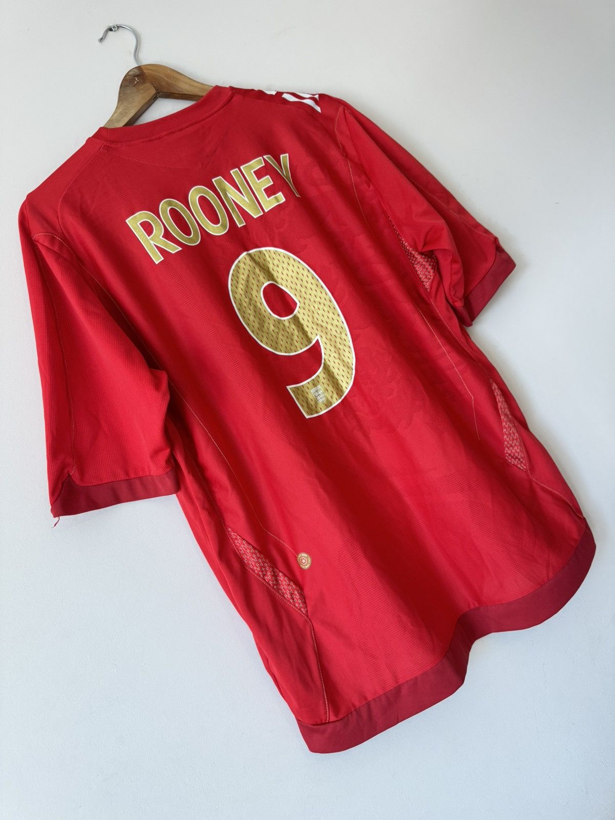 Umbro Rooney #9 England 2006-2007 Vintage Soccer Jersey Football Size US XL / EU 56 / 4 - 6 Thumbnail