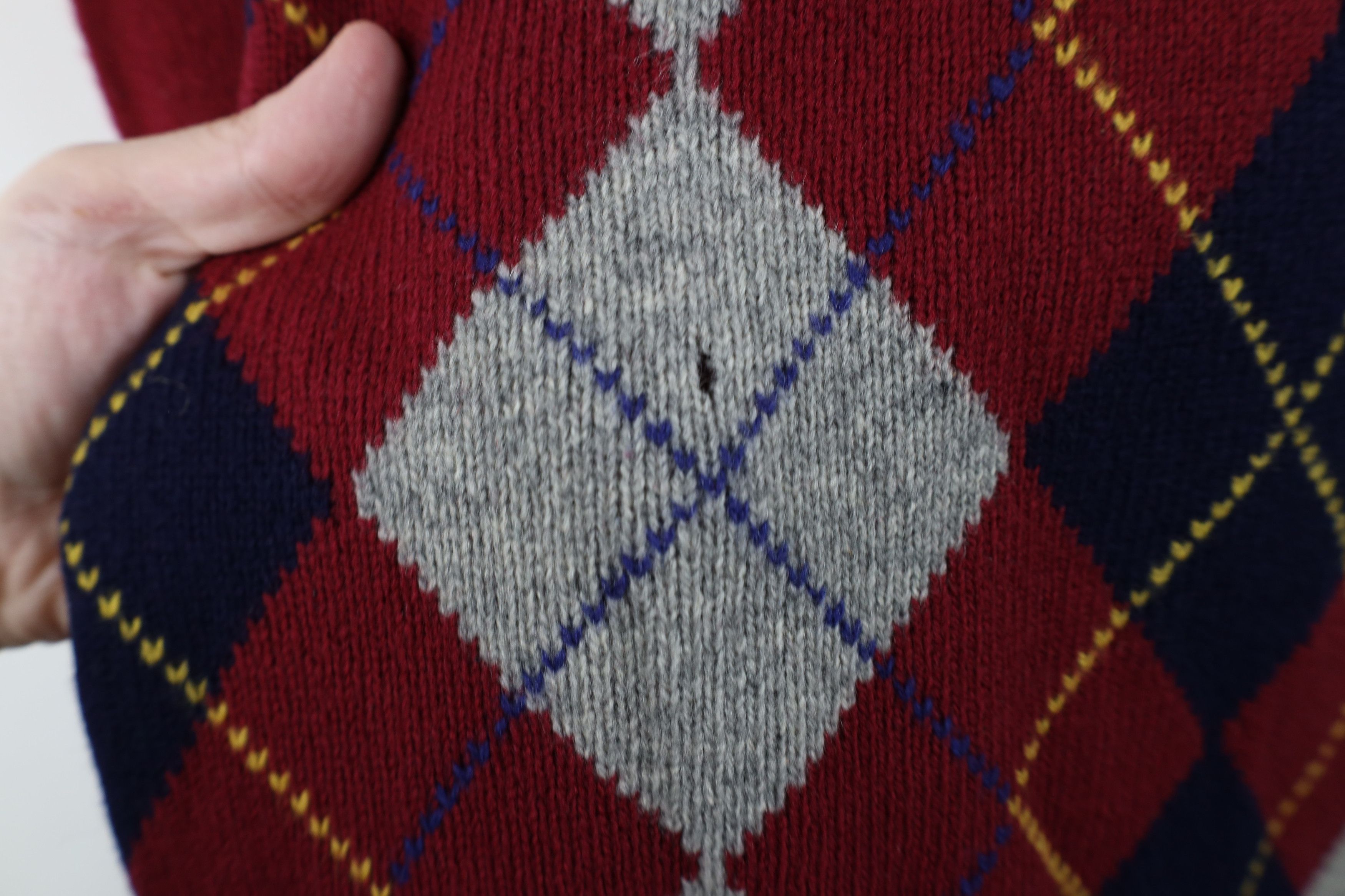 Vintage Vintage 90s Streetwear Lambswool Diamond Argyle Knit Sweater Size US XL / EU 56 / 4 - 9 Thumbnail